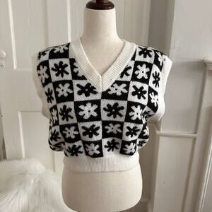 Lisa Says Gah Flower Checkered Sweater Vest
